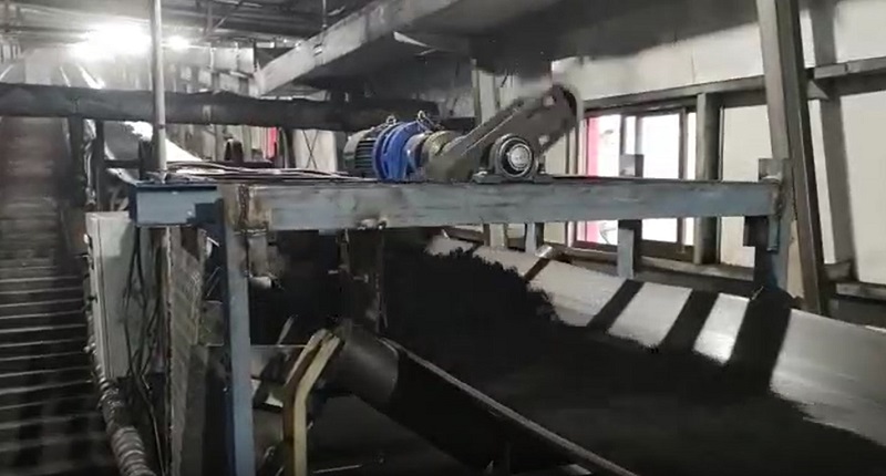 煤炭自動(dòng)采樣機(jī)：解決快速煤流采樣工藝的難題