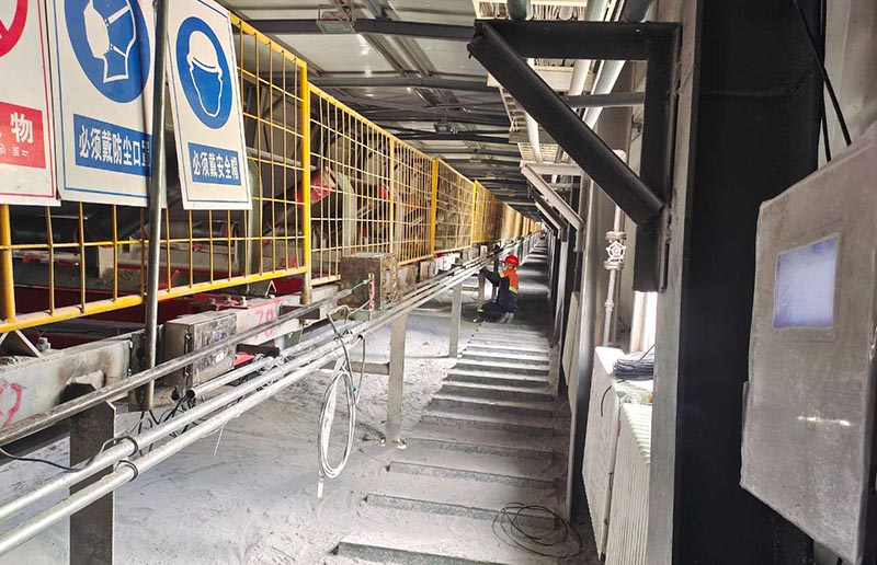 立昂商貿(mào)、巨龍銅業(yè) 高精度皮帶秤.jpg