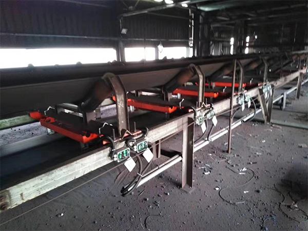 皮帶秤經(jīng)常跑偏？原因和解決辦法都在這里