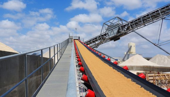 國產(chǎn)電子皮帶秤VS國外電子皮帶秤，差距真的很大嗎？